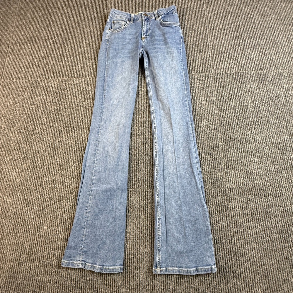 Zara Women‎ Size 2 Light Wash Bootcut Flare Denim Jeans Blue 3175/043/400/34